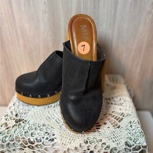 MIA Black and Tan Mules
